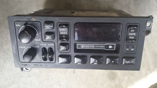 Gra531 1994 - dodge ram 2500 radio cassette player tuner receiver works stock