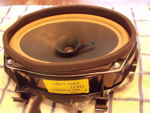 Rear speaker, genuine gm, part no.25911067, buick lacrosse pontiac g6 grand prix