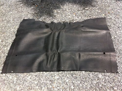 1988-1990 chevy &amp; gmc extended cab truck black rubber floor mat w/ insulation