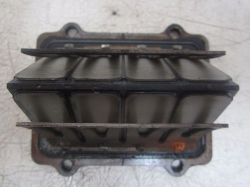 09h16 polaris virage 700 2000 valve, reed assy 1201689 a