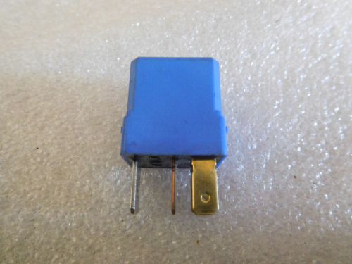 Nisian denso relay fuse 25230 79945 oem* e-114 o