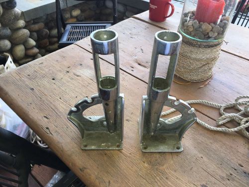 Chrome bronze rod and outrigger holders