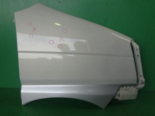 Toyota touring hiace 2000 right fender panel [0210600]