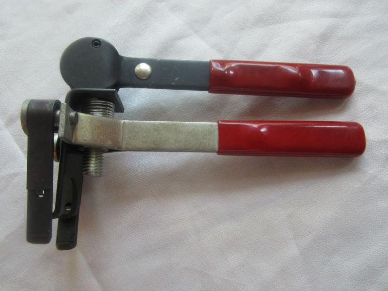 Lisle "on the car" valve spring compressor - 16750 - new!!