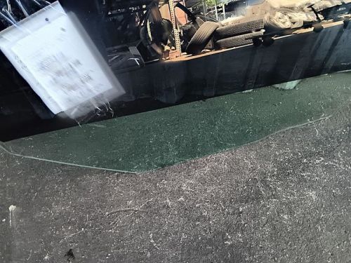 10-16 Mercedes 212 E350 Right Front Door Glass Window 2127250810, US $124.99, image 2