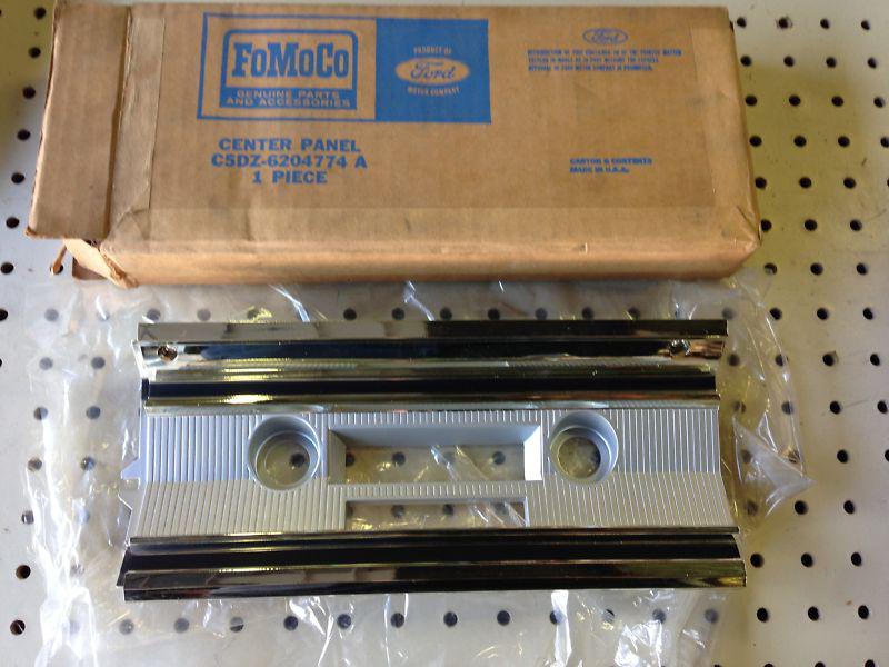 Nos 65 ford falcon radio bezel fomoco sprint futura c5dz-6204774-a