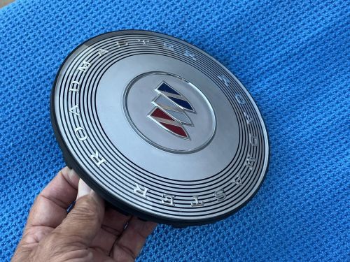 Buick Roadmaster Wheel Center Cap '94 95 96 Hubcap Cover Silver Letters OEM, US $49.00, image 2
