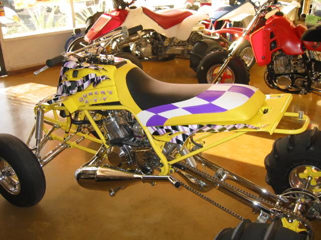 Yamaha banshee checker yellow seat cover  #ghg5963scblck6963