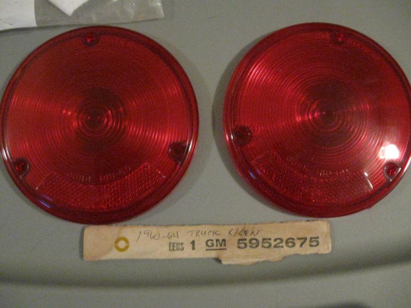 1960-64 CHEVY TRUCK 10-30 series tail light lenses. PAIR! NEW! NOS! 5952675 , US $25.99, image 2