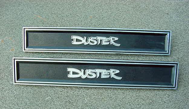 Mopar 70-71-72 plymouth duster interior/ inside door panel emblem / nameplate pr