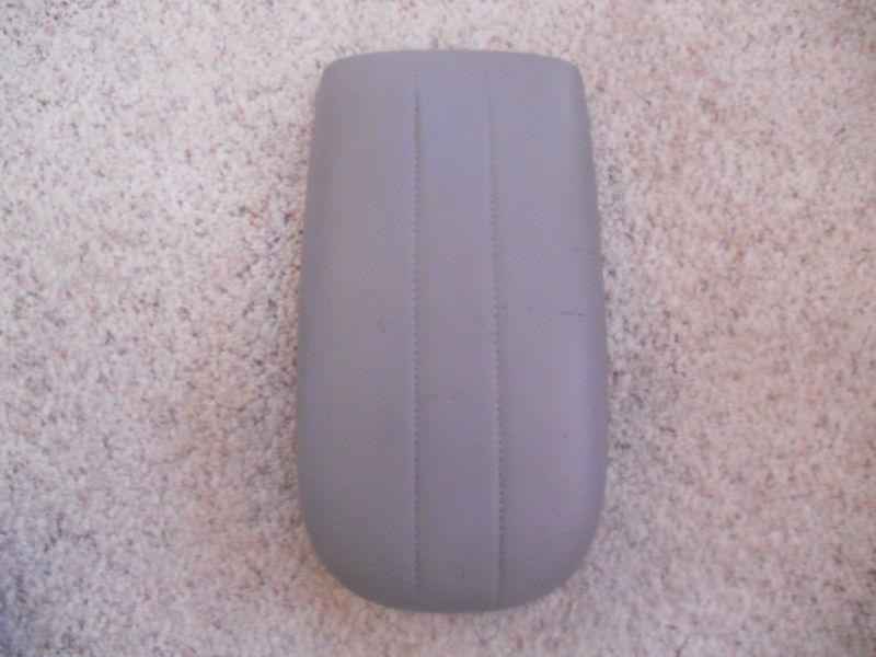  ford expedition navigator center console  arm rest glove box gray oem 