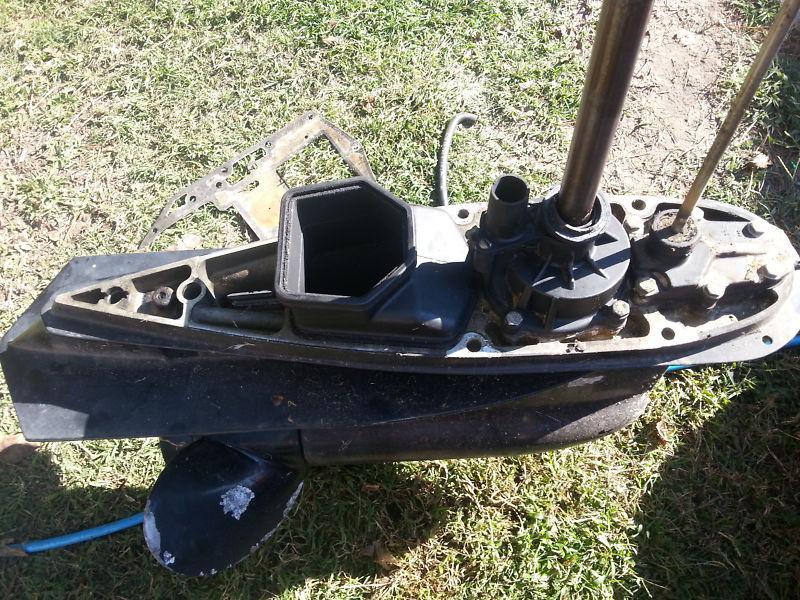 2001 evinrude ficht ram 225 lower unit, US $500.00, image 2