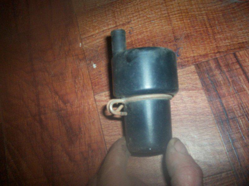 Plastic gas fuel overflow holder gl1100 gl 1100 goldwing 80-83 1980-1983 oem 