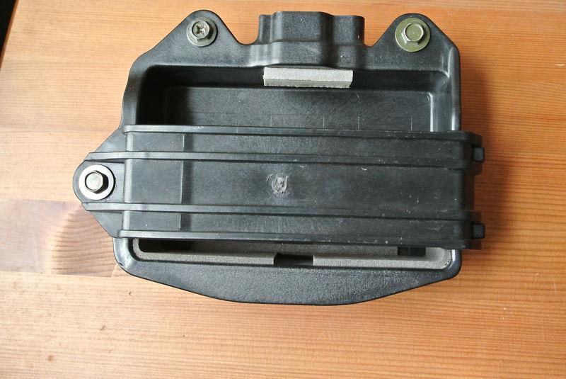 2007 suzuki drz 400 drz400sm clean battery box complete oem w/hardwear and guard