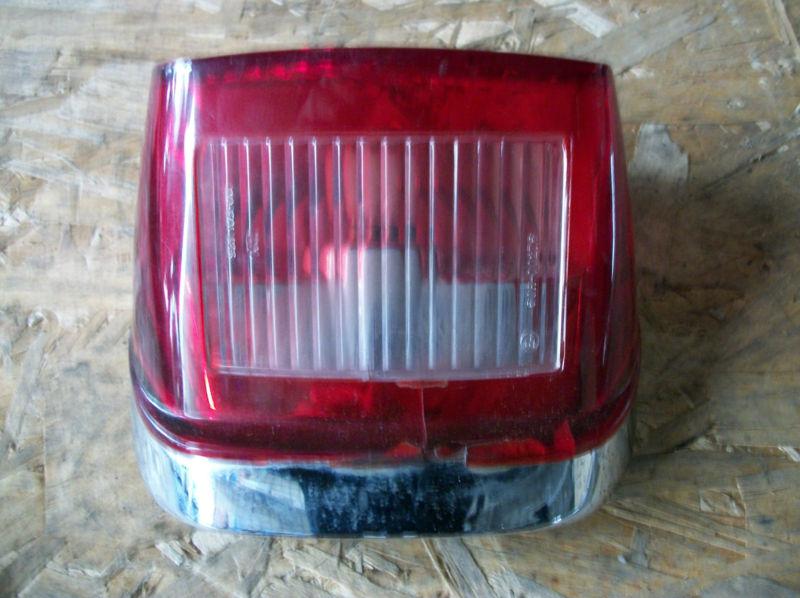 HARLEY DAVIDSON STANDARD RED TAILIGHT TAIL LIGHT FLH, US $15.50, image 2
