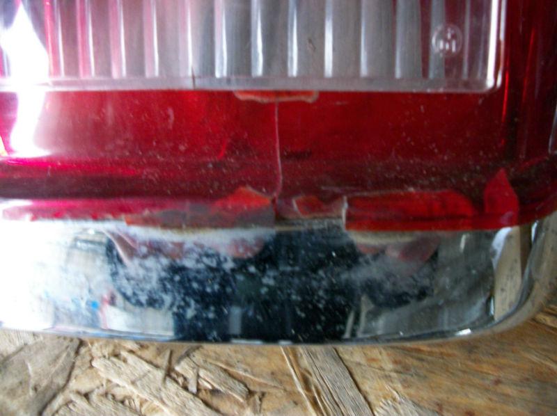 HARLEY DAVIDSON STANDARD RED TAILIGHT TAIL LIGHT FLH, US $15.50, image 3