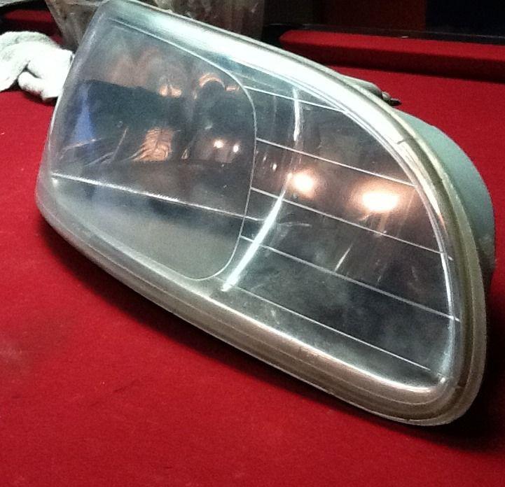 Petebilt Headlight (left)., US $0.99, image 4