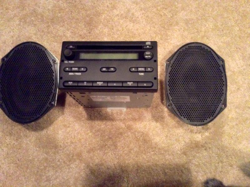 06 ford ranger oem am/fm stereo and speakers----exc. condition