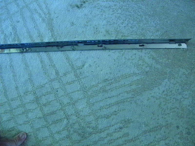 59 BUICK 4 DOOR ELECTRA DRIVE SIDE REAR DOOR BELTLINE MOULDING, US $75.00, image 3