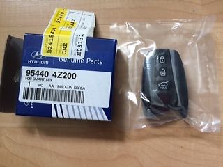 Genuine hyundai oem parts keyless entry remote without key 95440-4z200