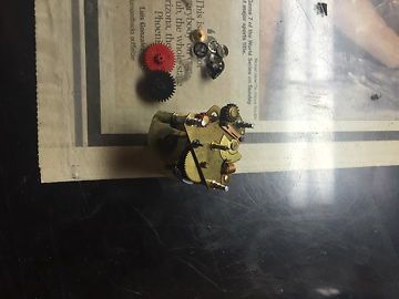 Corvette clock, electric movement, factory , 1968-1971