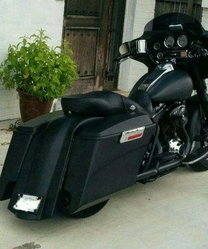 Harley davidson 5&#034; extended stretched saddlebags with lids and fender