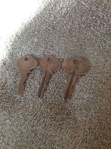 3 vintage ford model t car keys. no. 60, 64, 78