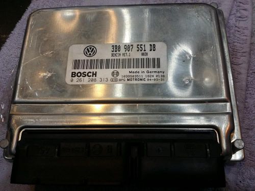 Volkswagen passat engine brain box electronic control module; 2.8l 04