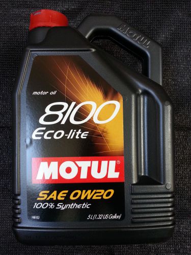 104983 motul 8100 5 liter 0w-20 eco-lite engine oil