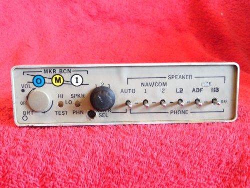 Cessna audio panel with mbr p/n 0570115-6 28 volts tan