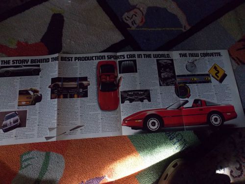 Corvette original sales brochure 1983?