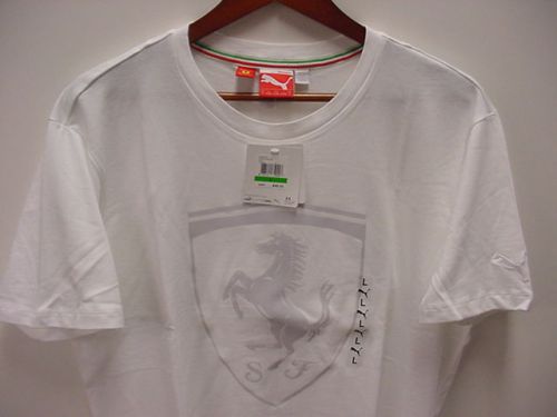 *ferrari/puma*white*s/s t-shirt*shield on front*brand new w/tags*men's large