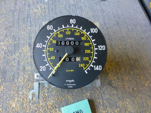 1977-1985 mercedes w123 oem 140mph speedometer   #140