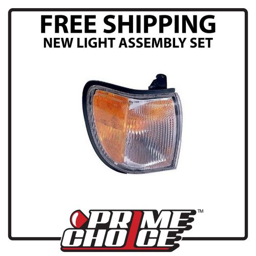 New right passenger turn signal light for a nissan pathfinder