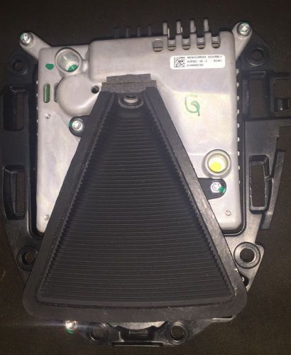Tesla mono camera autopilot module part 1038482-00-e