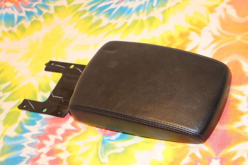 2006-2008 nissan maxima front center console elbow arm pad rest black oem