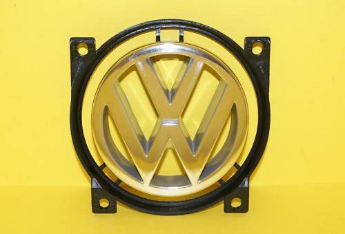 Vw passat b3 1990-1994 front emblem! badge!