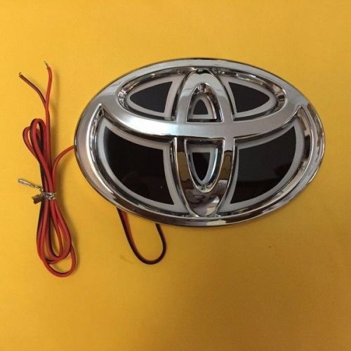 5dled car logo red light for toyota corolla crown yaris oldvios auto badge light