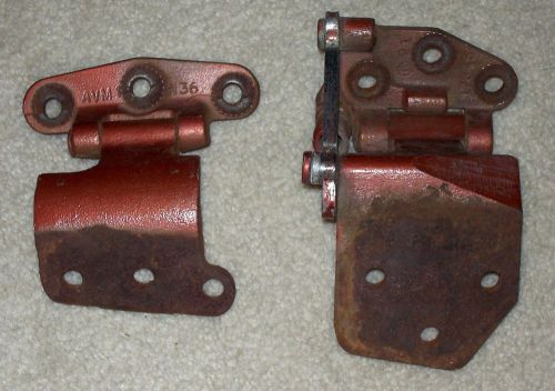 1965 1966 1967 1968 ford galaxie right rear door upper &amp; lower hinge 65 66 67 68
