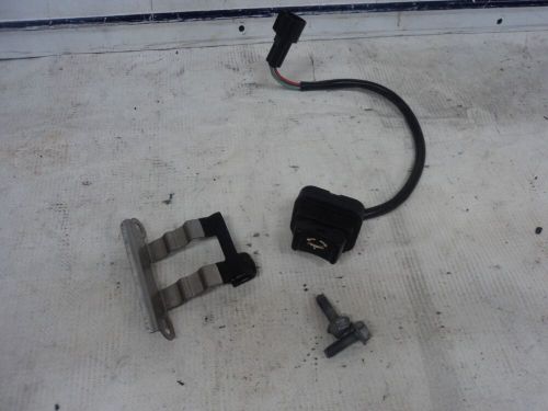 Yamaha outboard engine mounted tilt and trim switch, US $35.00, image 3