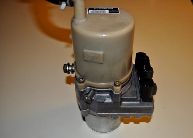 Buy 04-05 Mazda 3 Power Steering Pump Mazda3 Electric in Vancouver