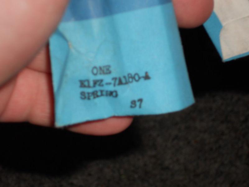 Nos 1981 - 1989 ford atx automatic transmission parking pawl ratcheting spring