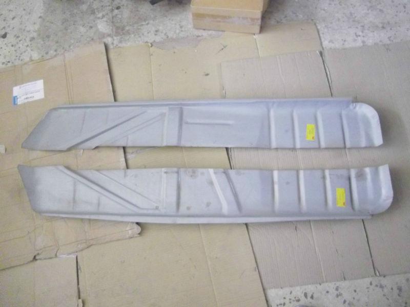 New mercedes 200 220 250 280 /8 1969 exterior side floor pans pair