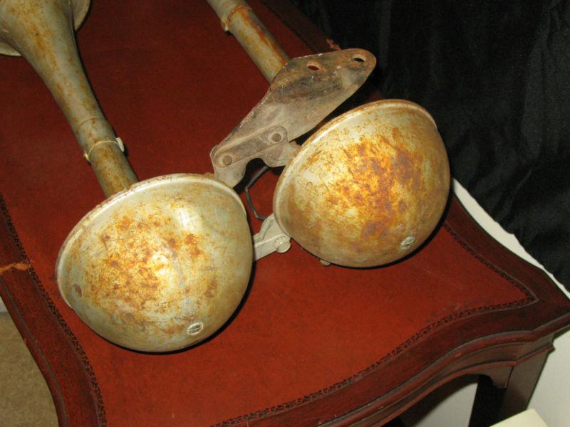 Buy Vintage Trumpet HornsRat RodWith Original Mounting Brackets in Topeka, Kansas, US, for US