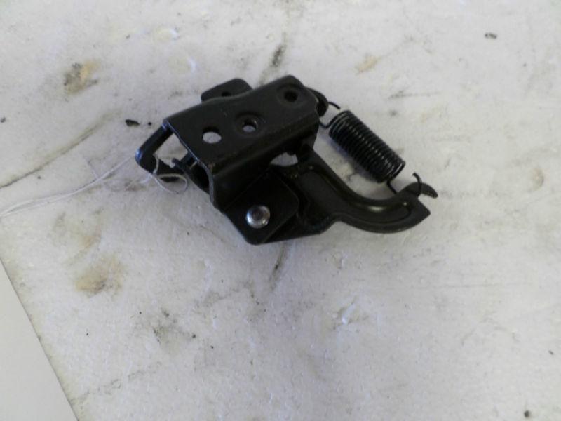 01 02 03 04 05 06 07 infiniti g35 3.5 v6 trunk latch