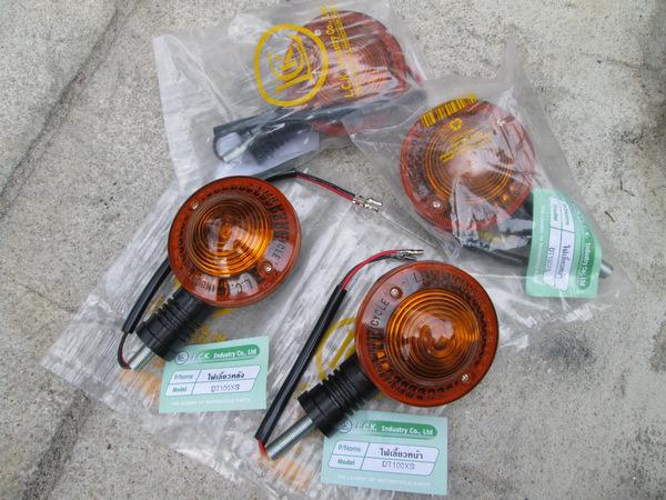 Yamaha dt100 x front rear winker turn signal lr // new