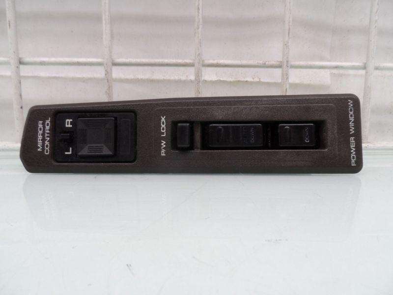 Window mirror control switch panel oem 25401-f6510 nfiniti m30 1991