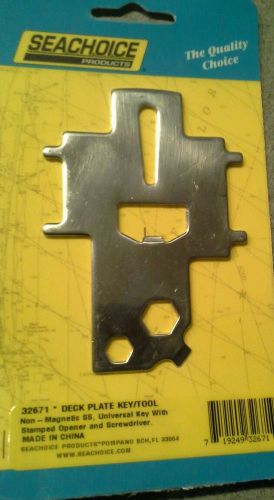 Seachoice deck plate tool