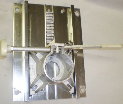 Seat mounting platform