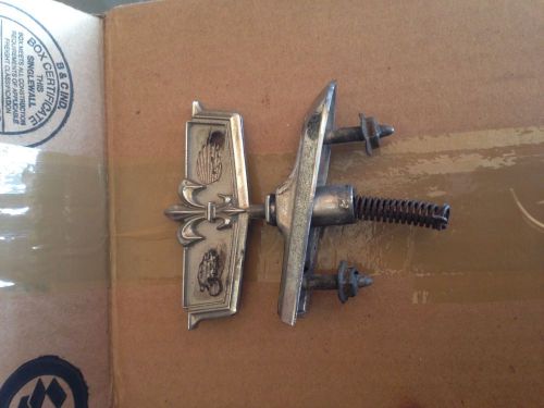 87 caprice classic front hood ornament